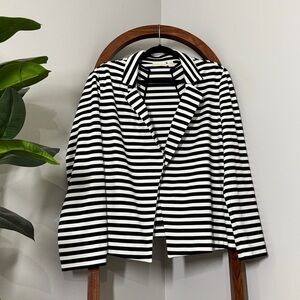 Chico's XL 16 White Black Stripe Open Front Stretch Blazer Jacket